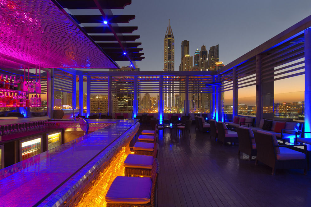 Radisson Blu Hotel Dubai Media City 에미레이트 골프 클럽 United Arab Emirates thumbnail